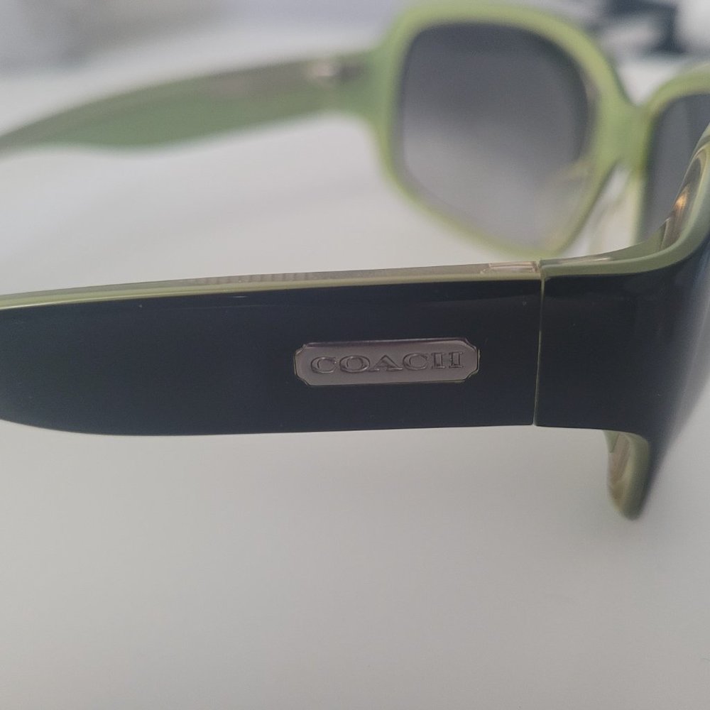 Coach sunglasses and case - Picture 3 of 9